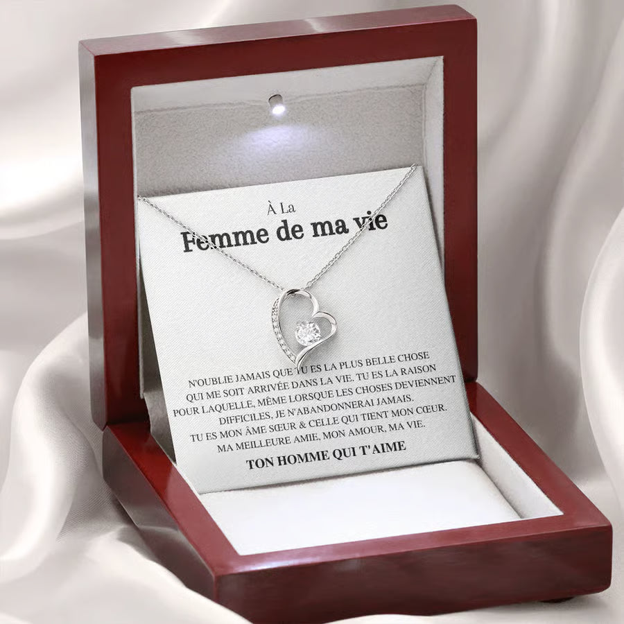 Collier Cœur avec Coffret-Cadeau – Exprimez Votre Amour avec Élégance